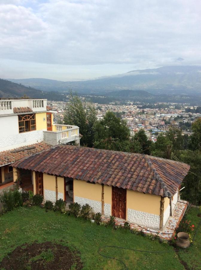 Hostal Curiñan Otavalo Exterior foto